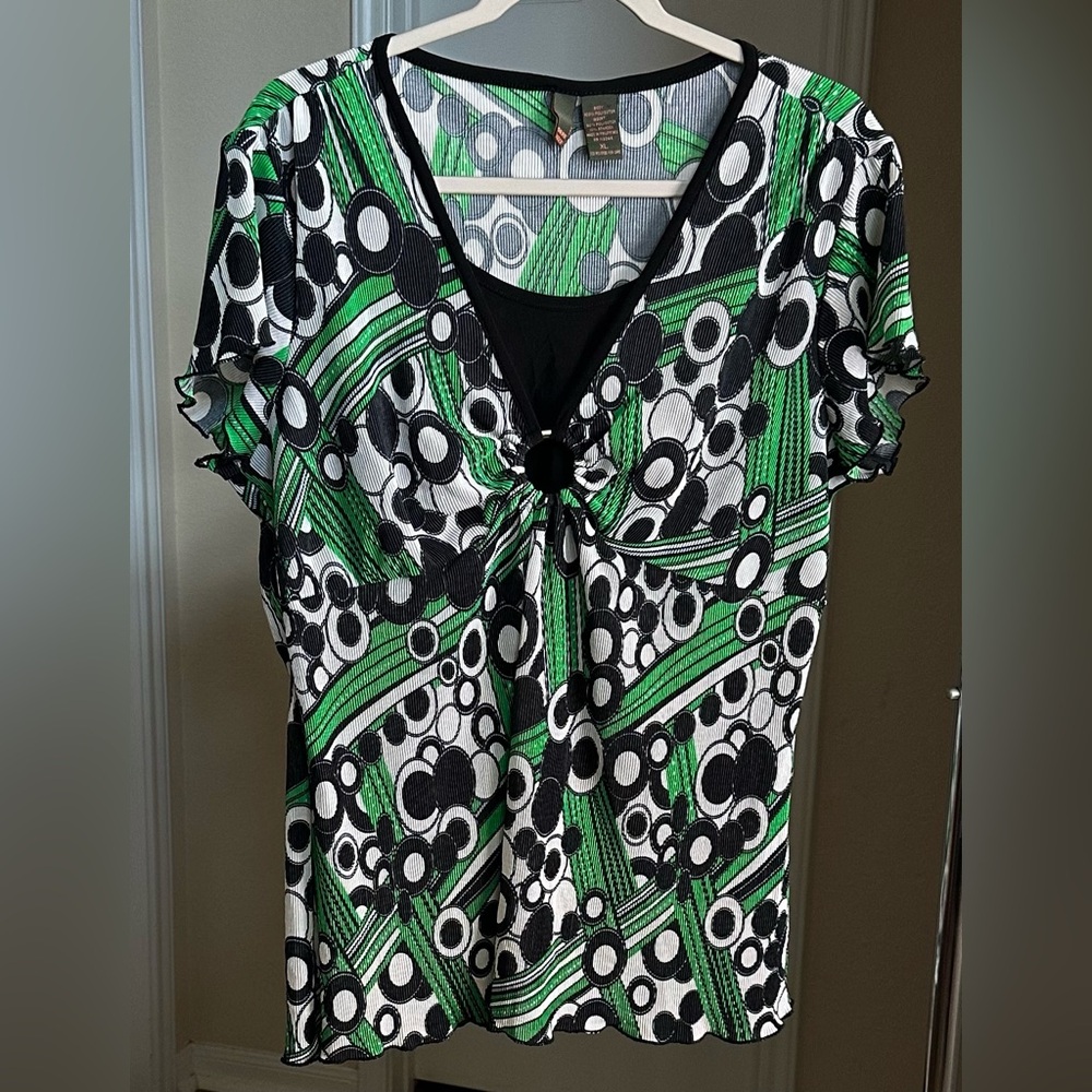 Sere Nade Stylish Short Sleeve Top
